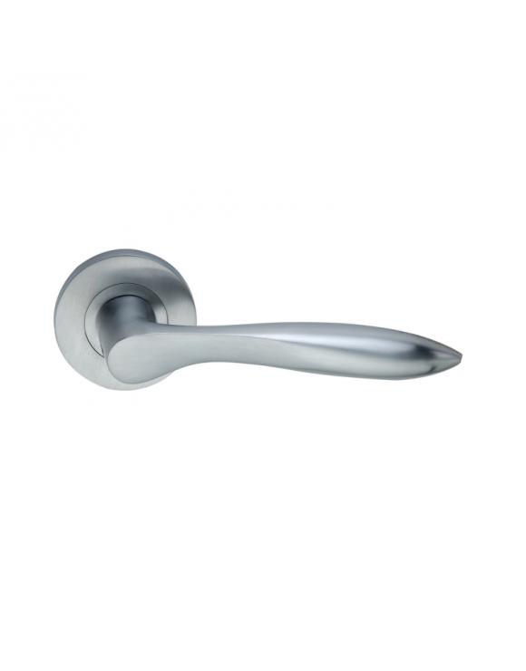 Pearle Lever Handle on Rose image
