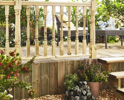Colonial Turned Decking