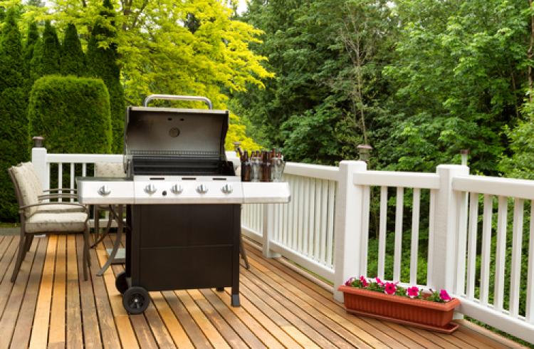 BBQ Season and Your Decking Blueprint Joinery